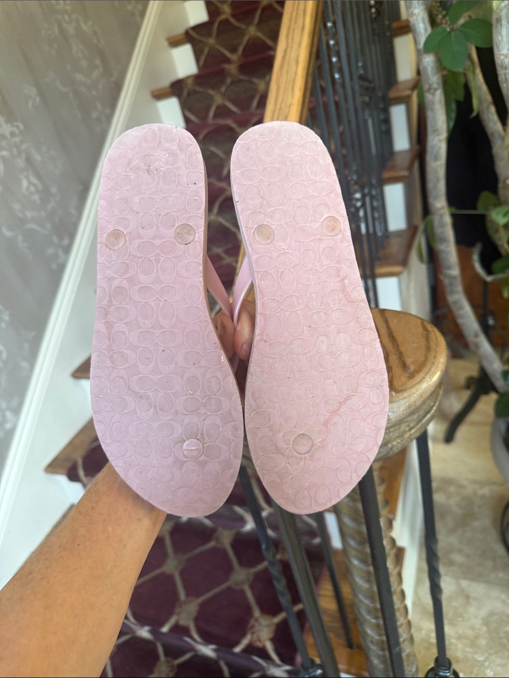 COACH ABBIGAIL ladies flip-flops preowned good condition size 9 - Picture 10 of 10